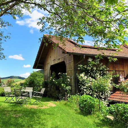 Hernis-Hoefle Elzach Buitenkant foto