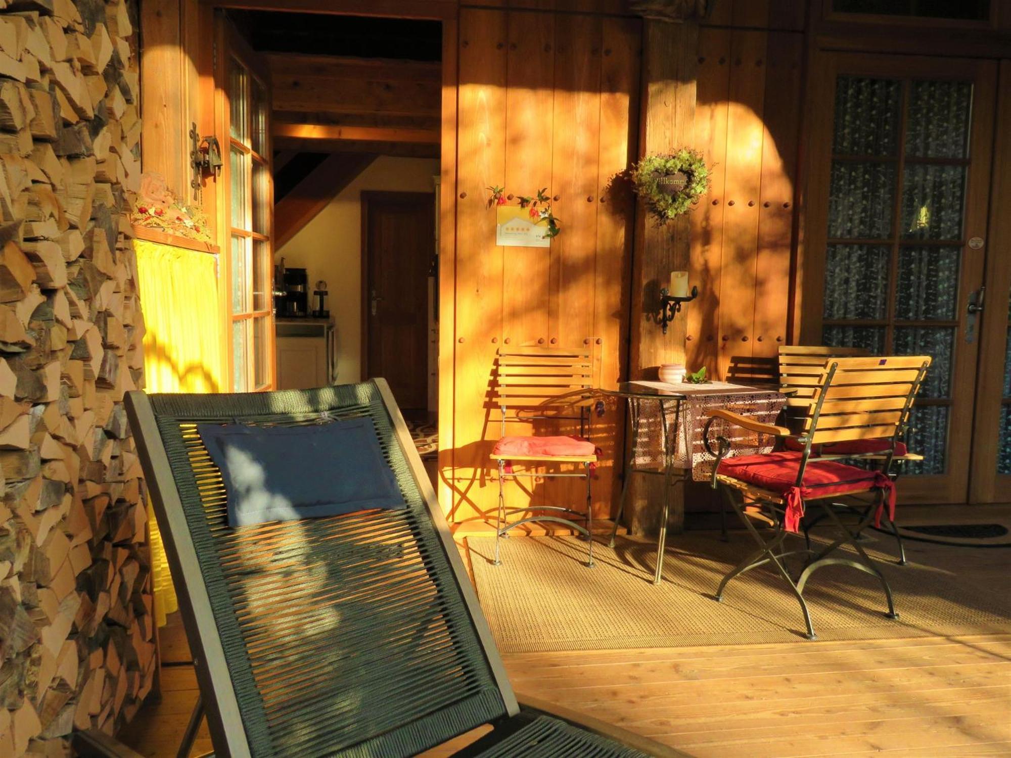 Hernis-Hoefle Elzach Buitenkant foto
